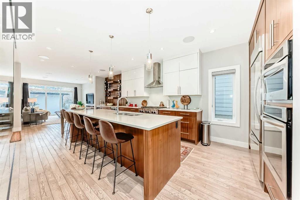 2614 21 Street Sw, Calgary, AB - Indoor