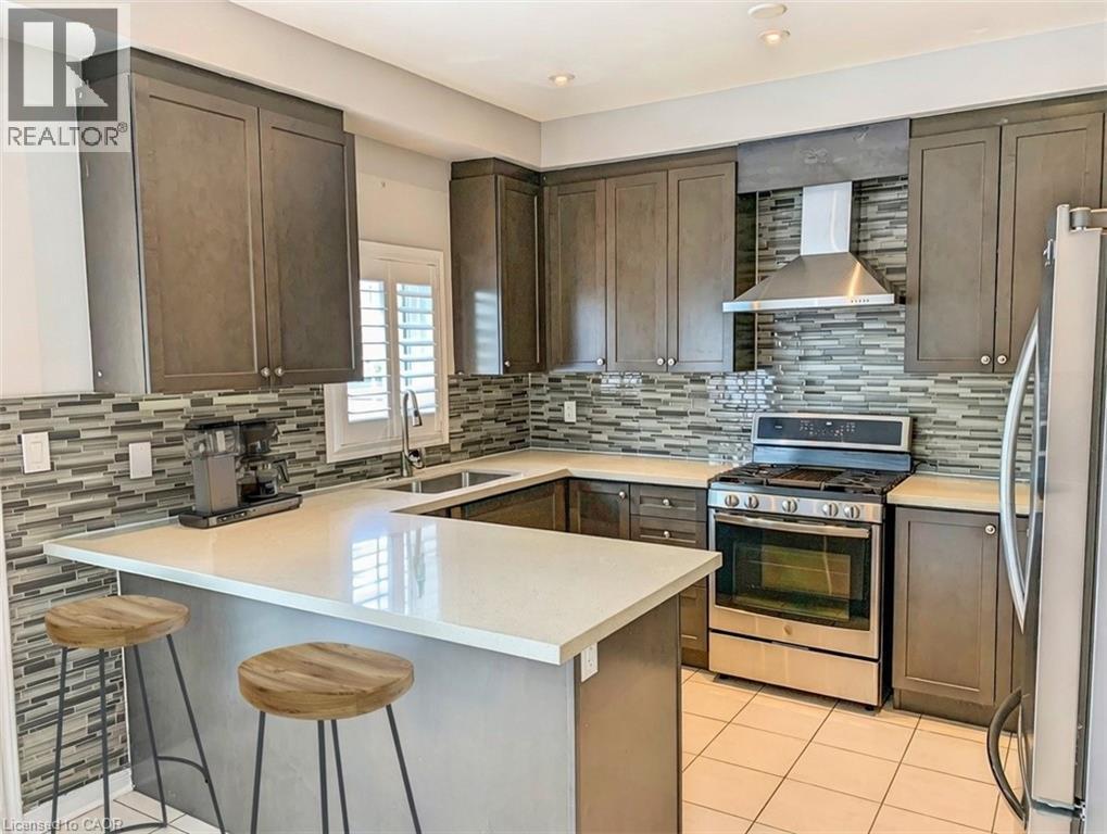 866 Francine Crescent, Mississauga, ON - Indoor Photo Showing Kitchen
