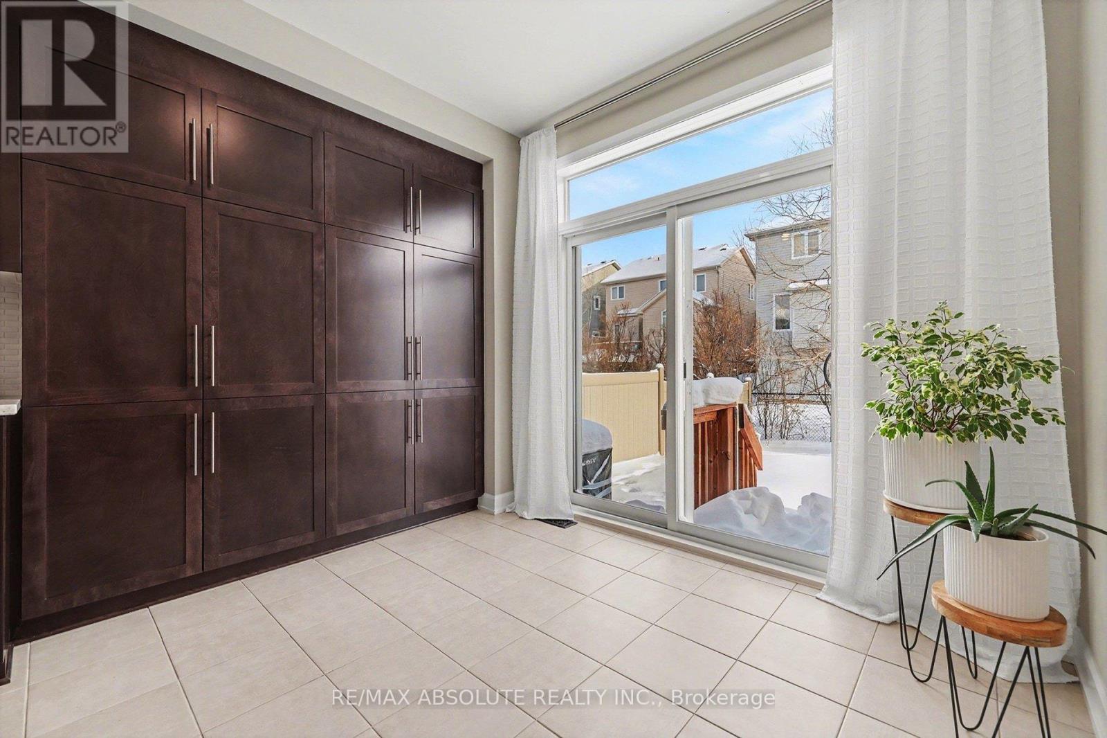 633 Geranium Walk, Ottawa, ON - Indoor Photo Showing Other Room