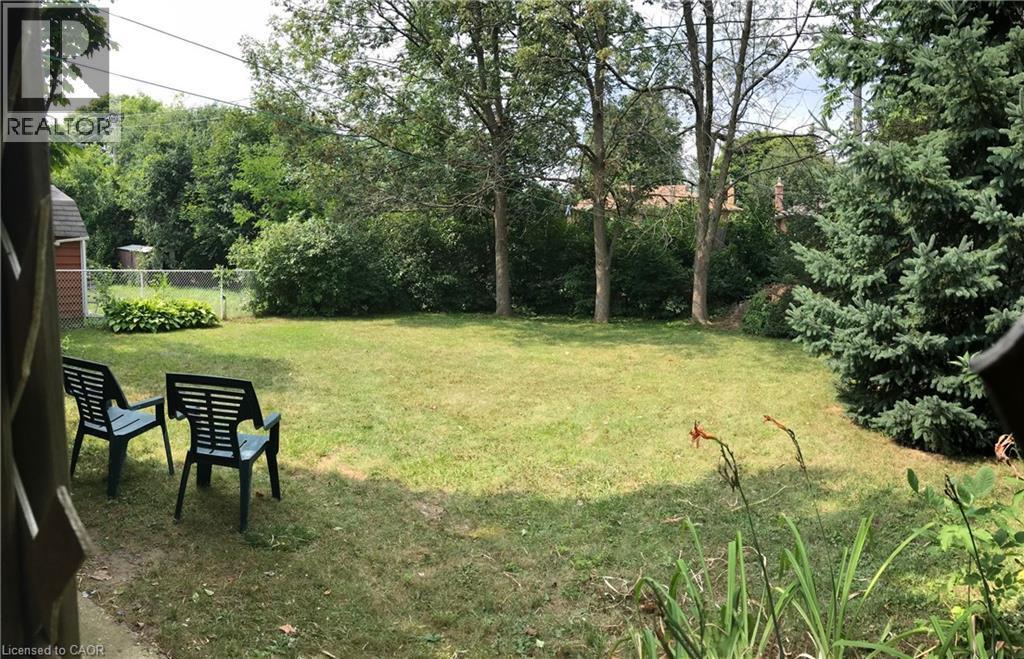 38 High Street, Waterloo, ON - Outdoor