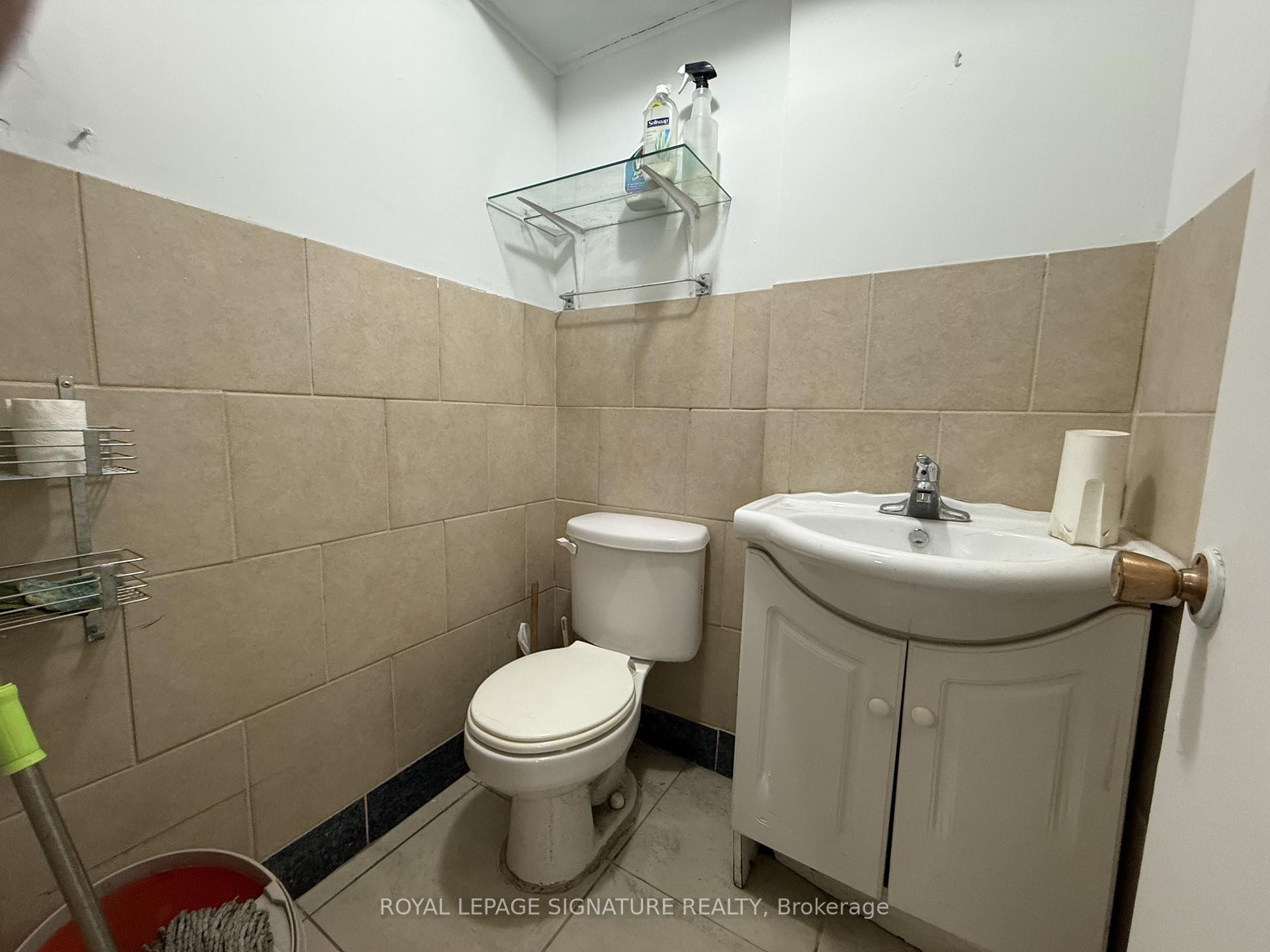 1195 Lakeshore Road E, Mississauga, ON