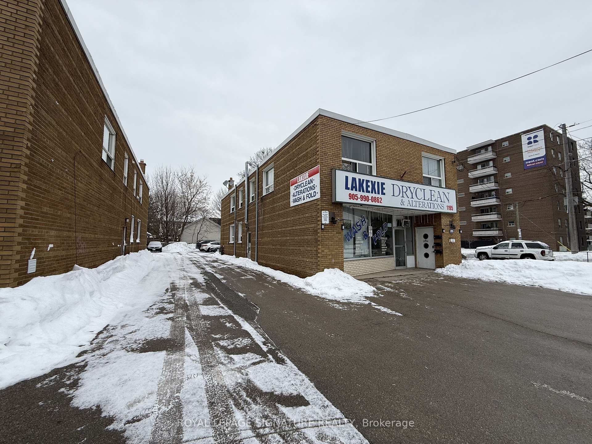 1195 Lakeshore Road E, Mississauga, ON