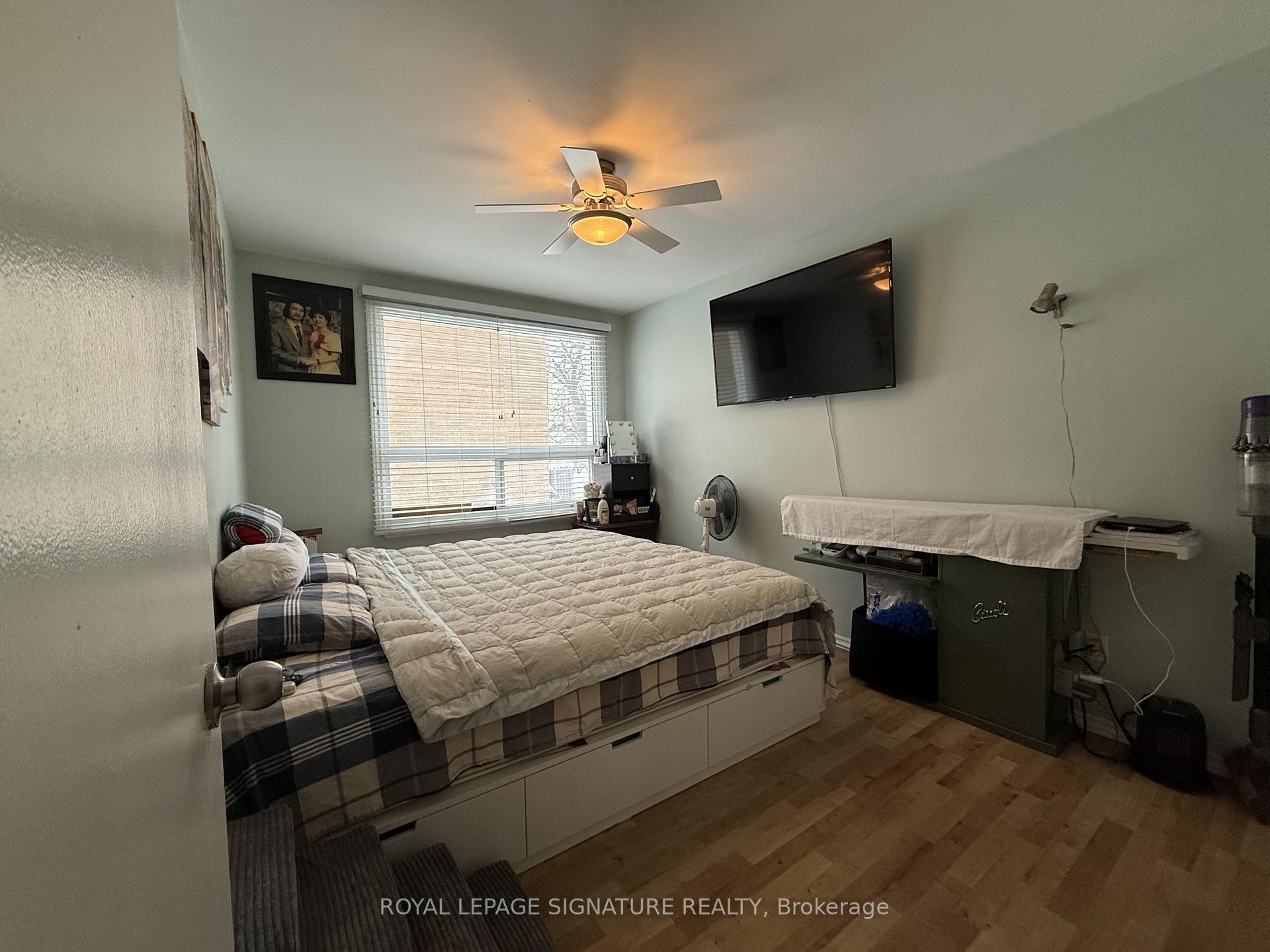 1195 Lakeshore Road E, Mississauga, ON