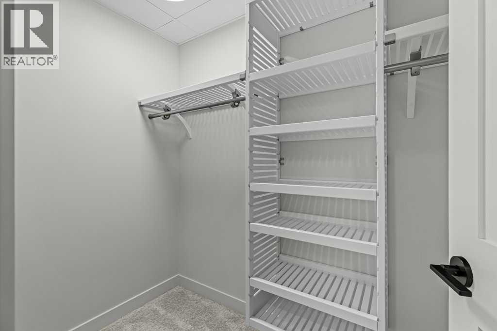 407, 1505 Spring Creek Gate, Canmore, AB - Indoor With Storage