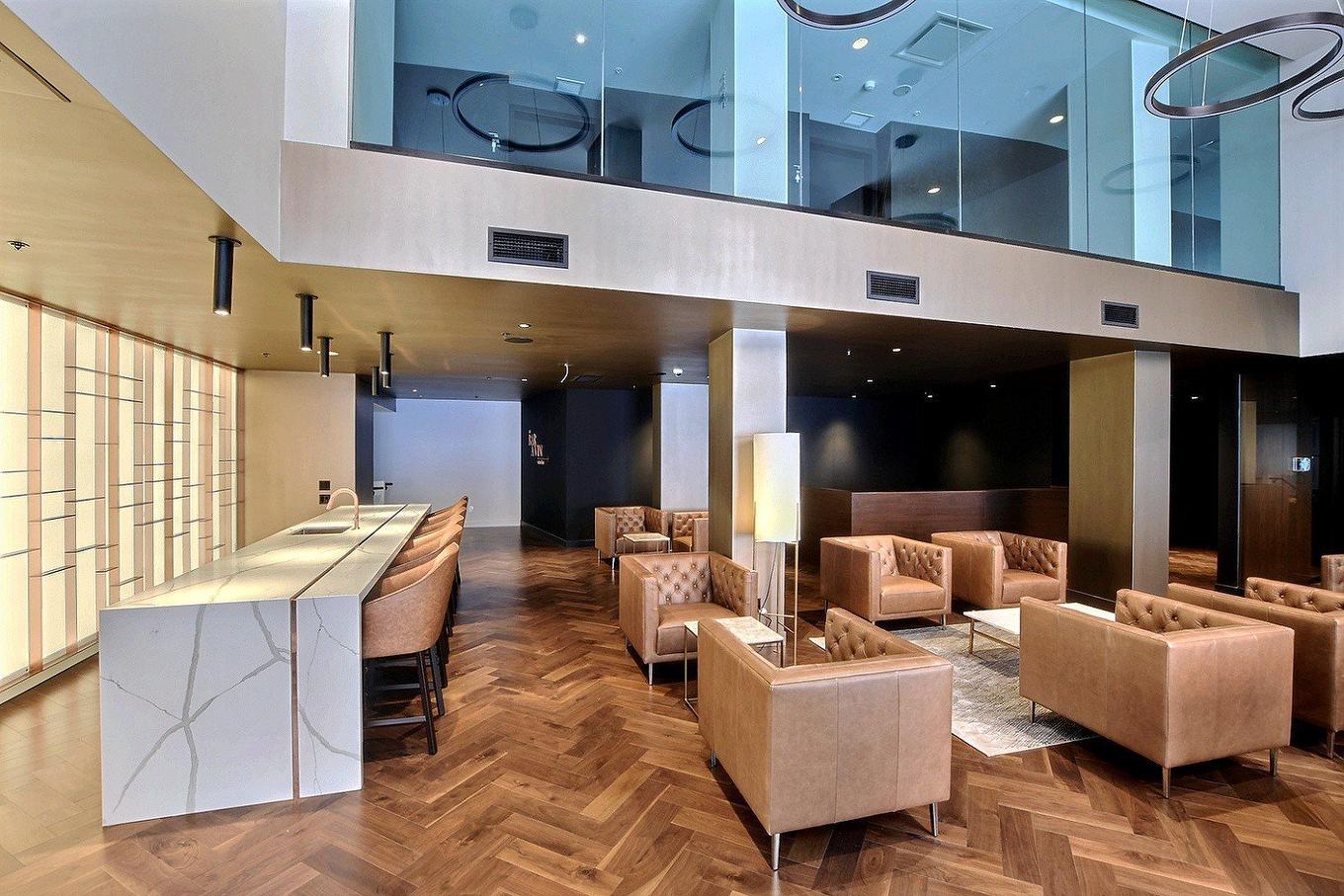 Salle communautaire - 1104-1188 Rue St-Antoine O., Montréal (Ville-Marie), QC - Indoor