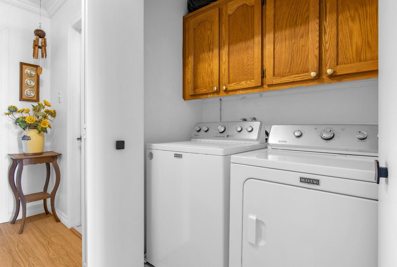Laundry room - 302-8820 Boul. Des Galeries-D'Anjou, Montréal (Anjou), QC - Indoor Photo Showing Laundry Room