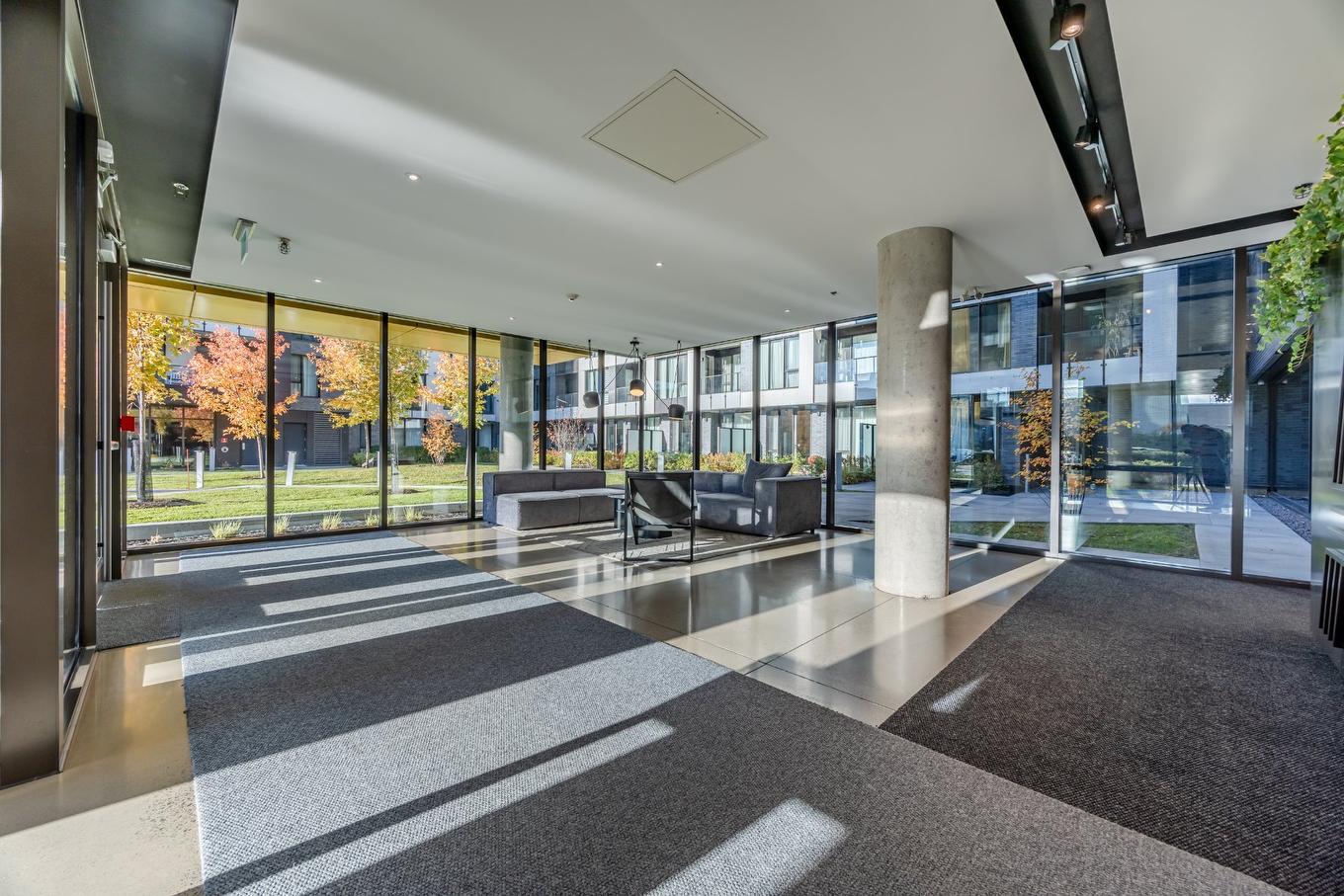 Reception area - 106-75 Rue De Castelnau O., Montréal (Villeray/Saint-Michel/Parc-Extension), QC - Indoor Photo Showing Other Room