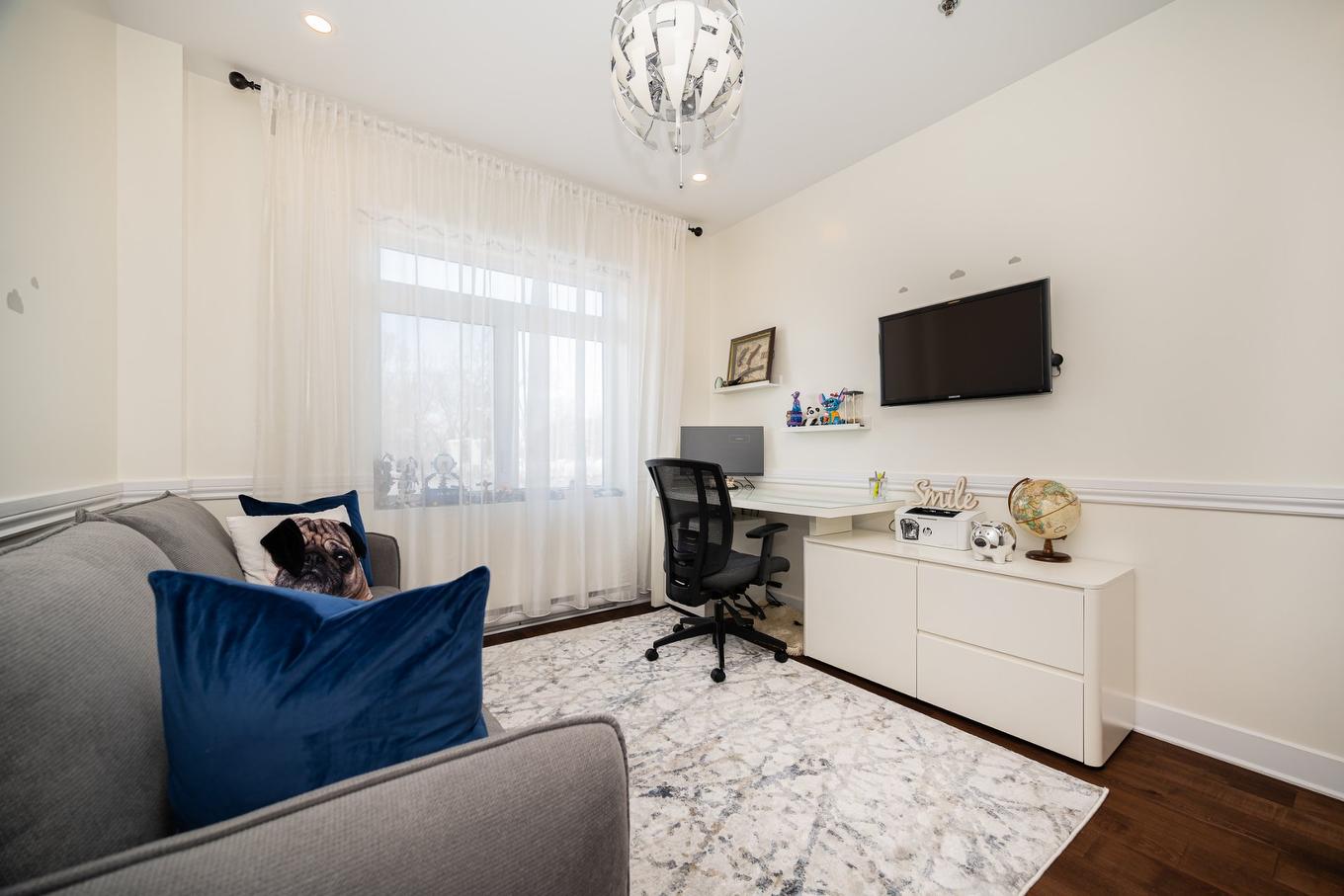 Bedroom - 308-346 Rue Laurier, Laval (Laval-Des-Rapides), QC - Indoor Photo Showing Office