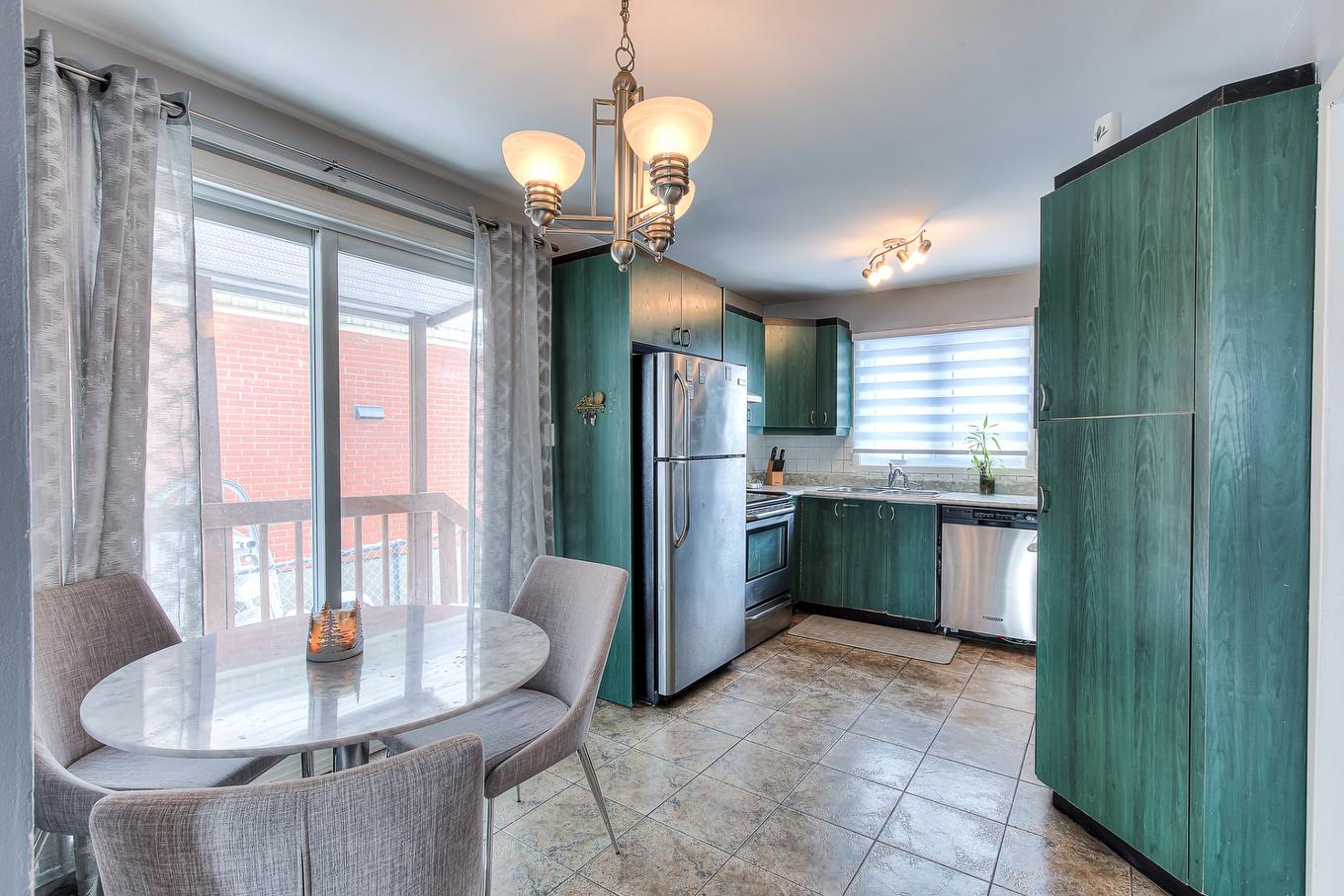 Kitchen - 1317 Rue Fletcher, Laval (Chomedey), QC - Indoor