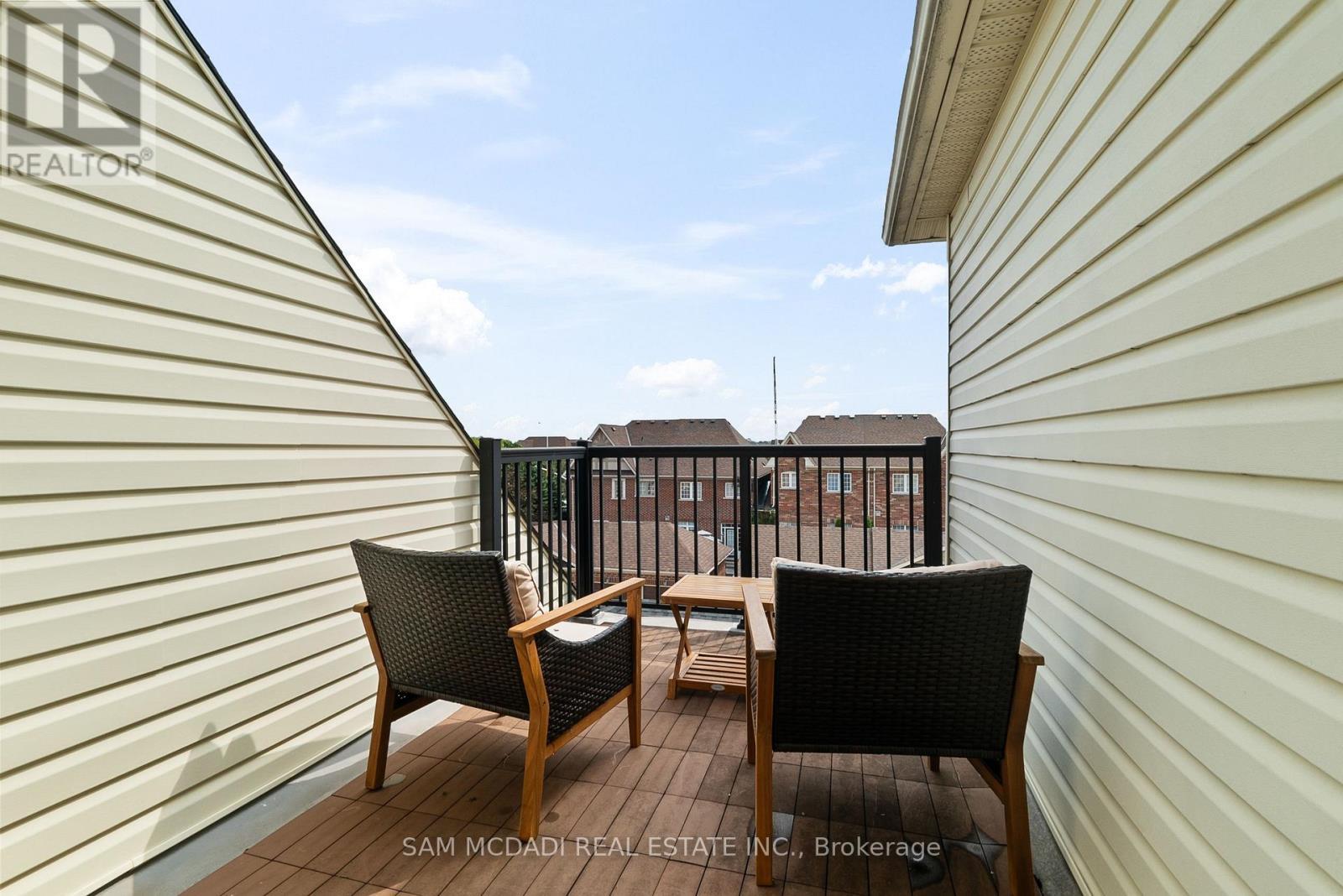 5227 Preservation Circle, Mississauga, ON - Outdoor With Exterior