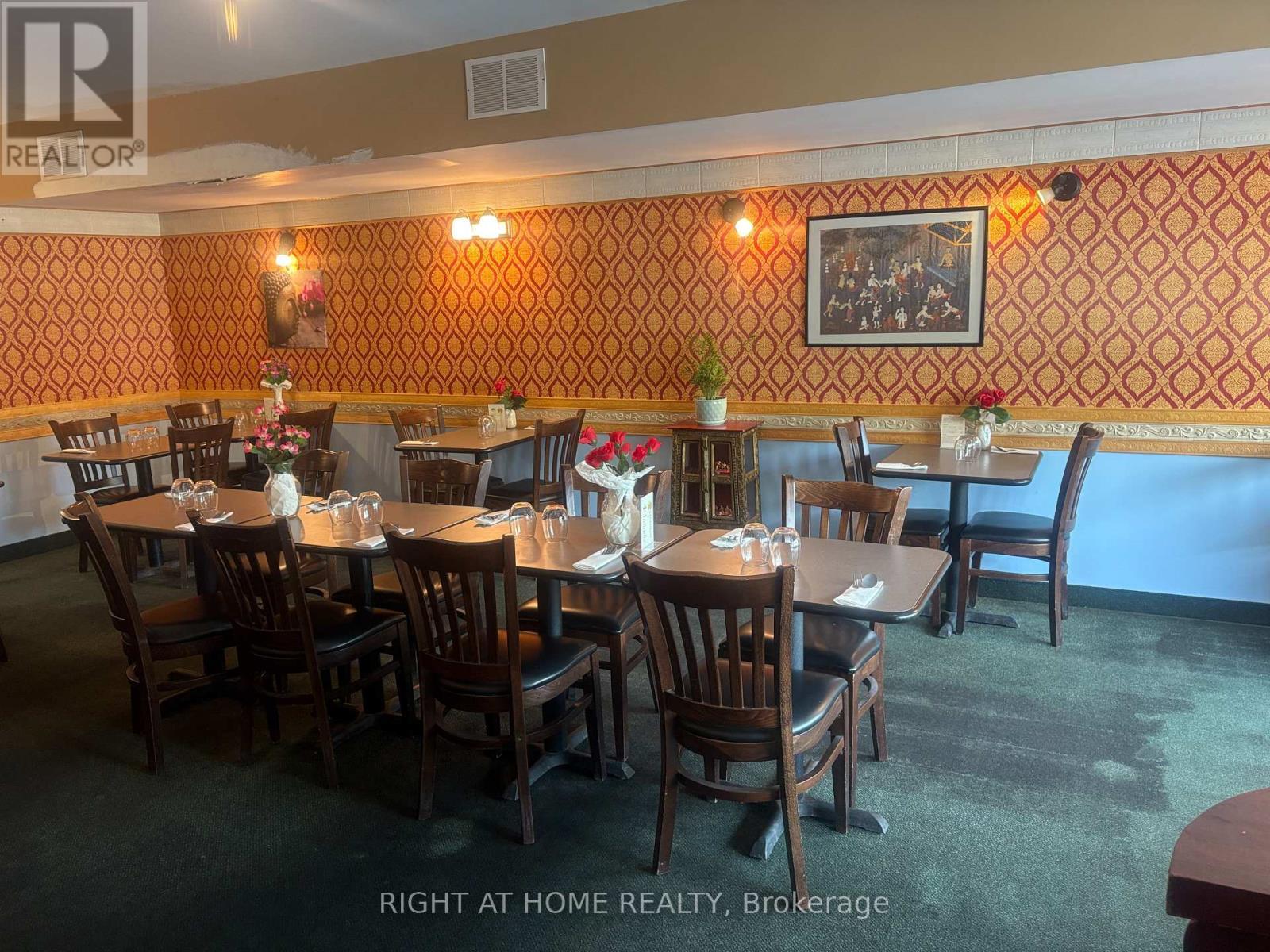 1300 Bank Street, Ottawa, ON