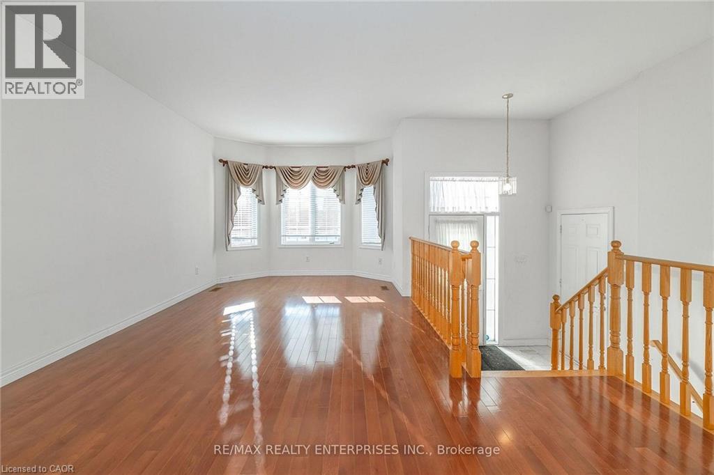 802 Coldstream Drive, Oshawa, ON - Indoor Photo Showing Other Room