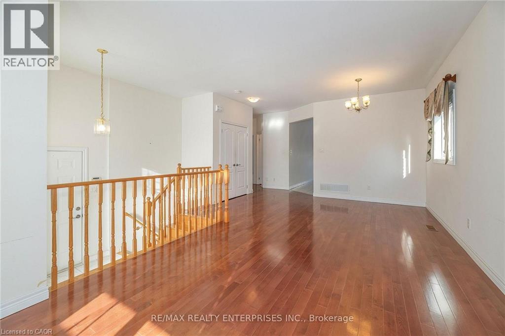 802 Coldstream Drive, Oshawa, ON - Indoor Photo Showing Other Room