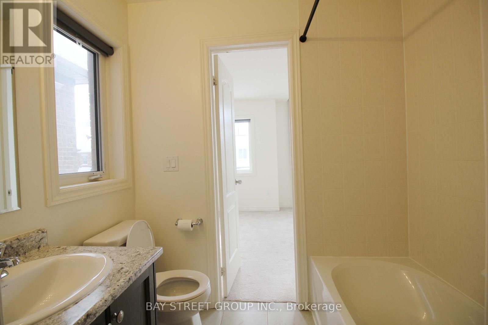 3903 Tufgar Crescent, Burlington, ON - Indoor Photo Showing Bathroom