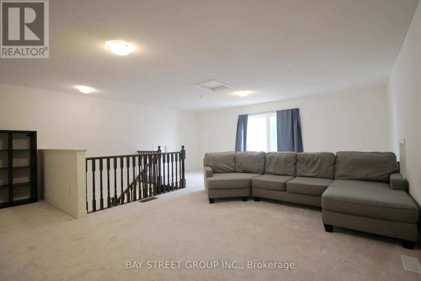 3903 Tufgar Crescent, Burlington, ON - Indoor