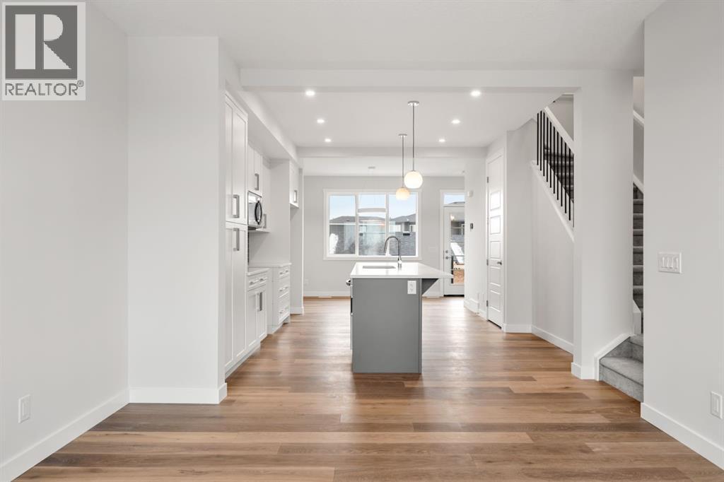 17 Sora Gate Se, Calgary, AB - Indoor Photo Showing Other Room