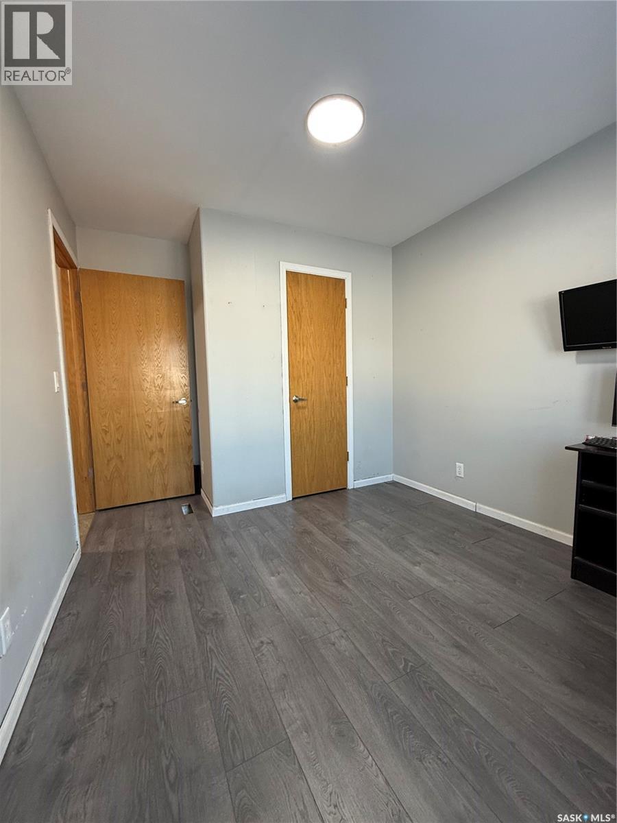 233 High Avenue, Saltcoats, SK - Indoor Photo Showing Other Room