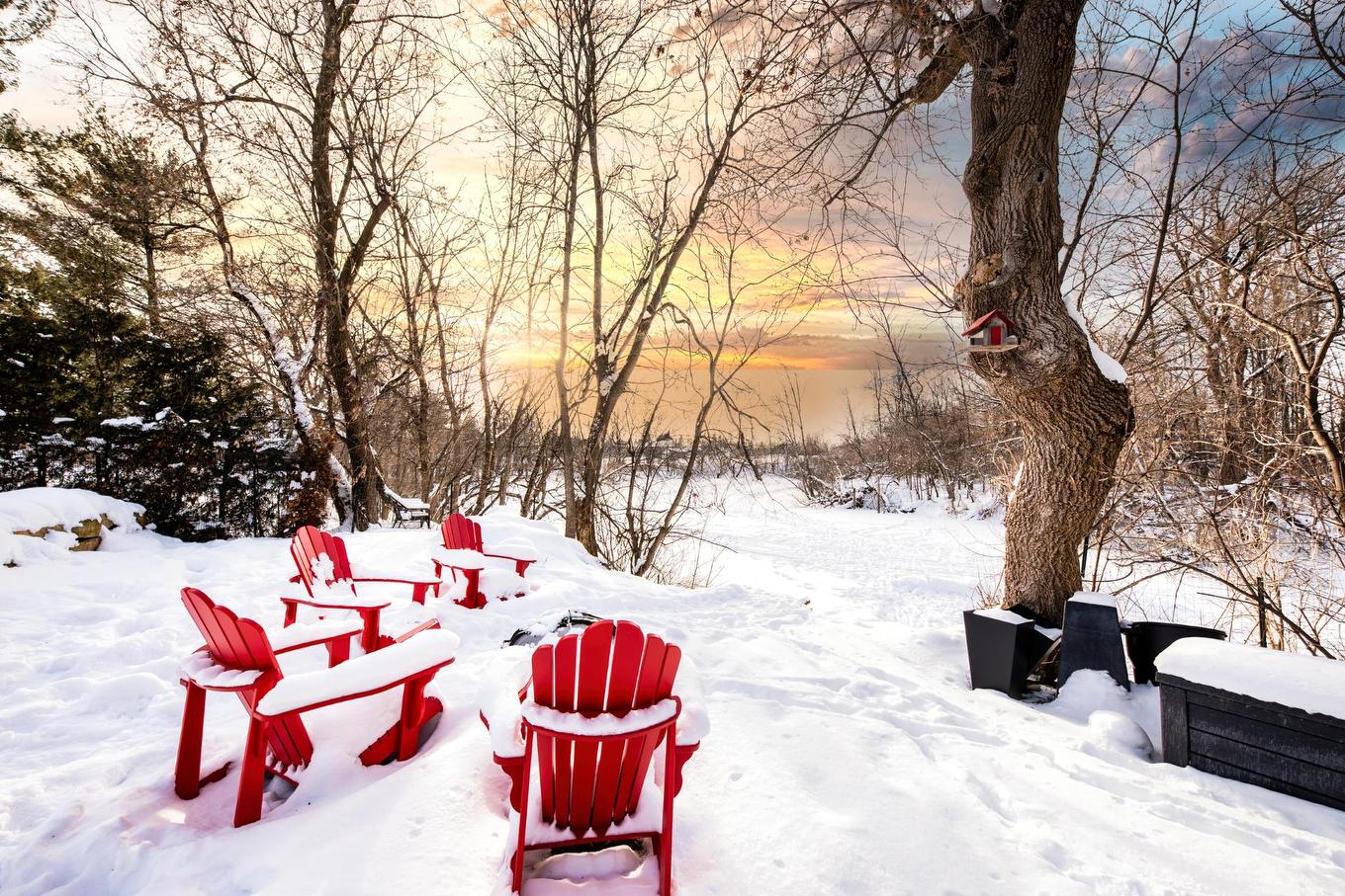 Bord de l'eau - 2015 Av. De Salaberry, Chambly, QC - Outdoor