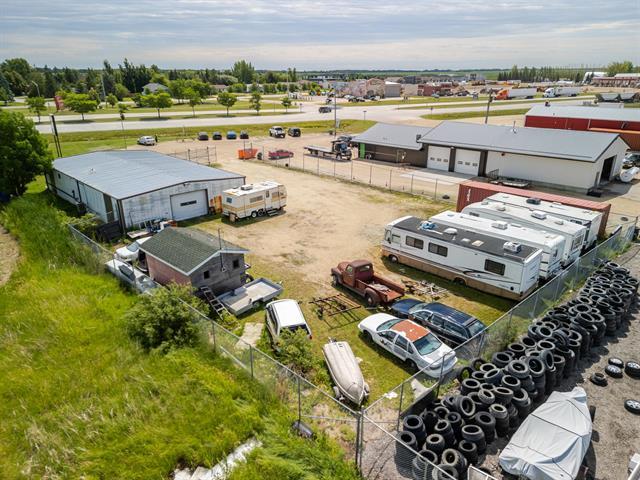 655 Main St, Morris, MB