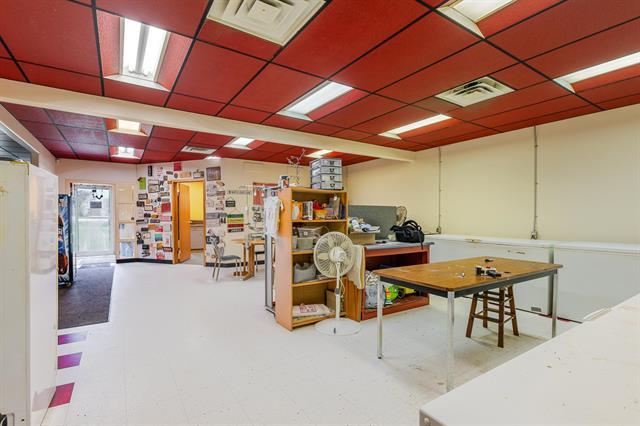 655 Main St, Morris, MB