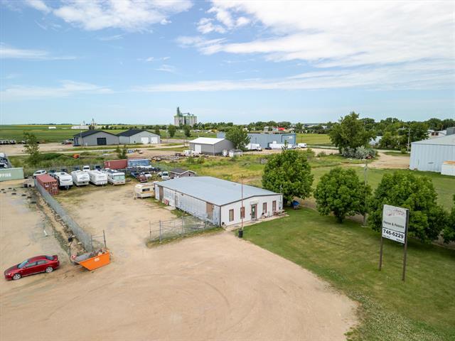 655 Main St, Morris, MB