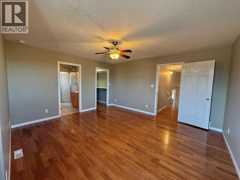 294 Tocher Avenue, Hinton, AB - Indoor Photo Showing Other Room