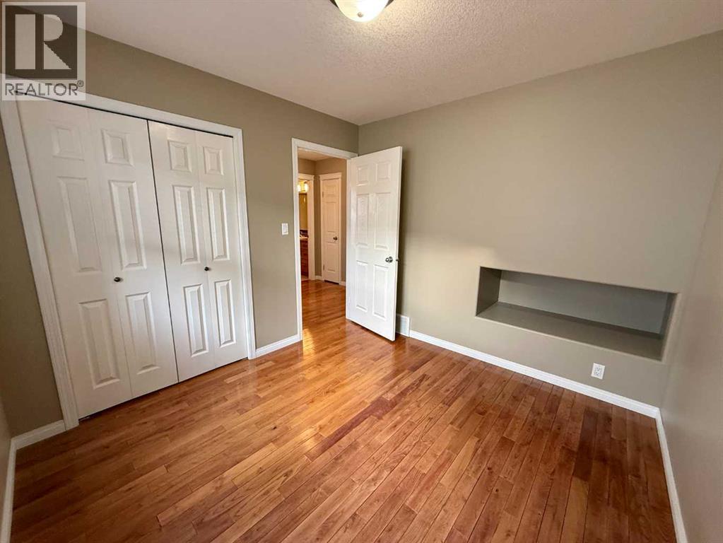 294 Tocher Avenue, Hinton, AB - Indoor Photo Showing Other Room