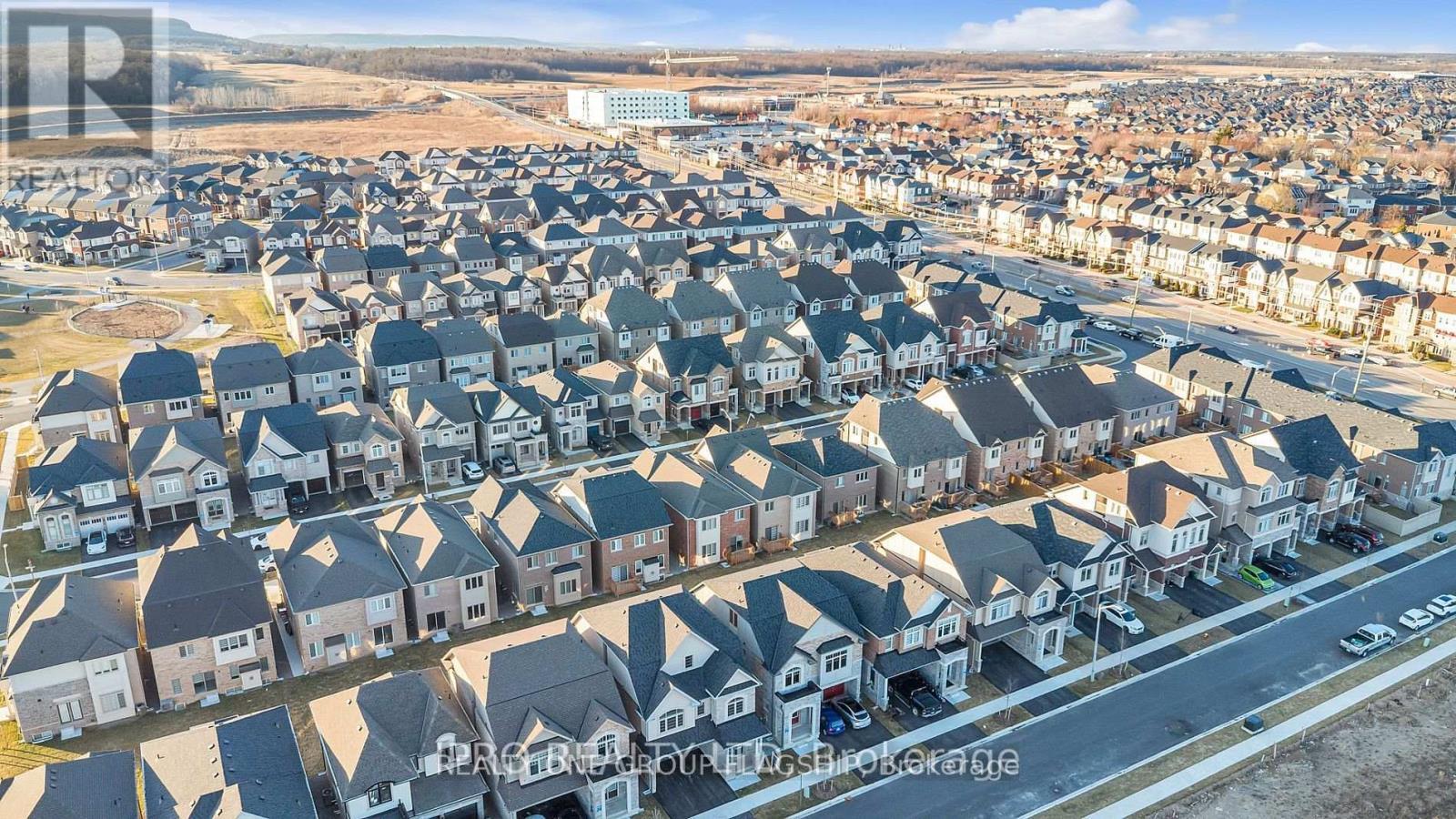 3950 Koenig Road, Burlington, ON - Outdoor With View