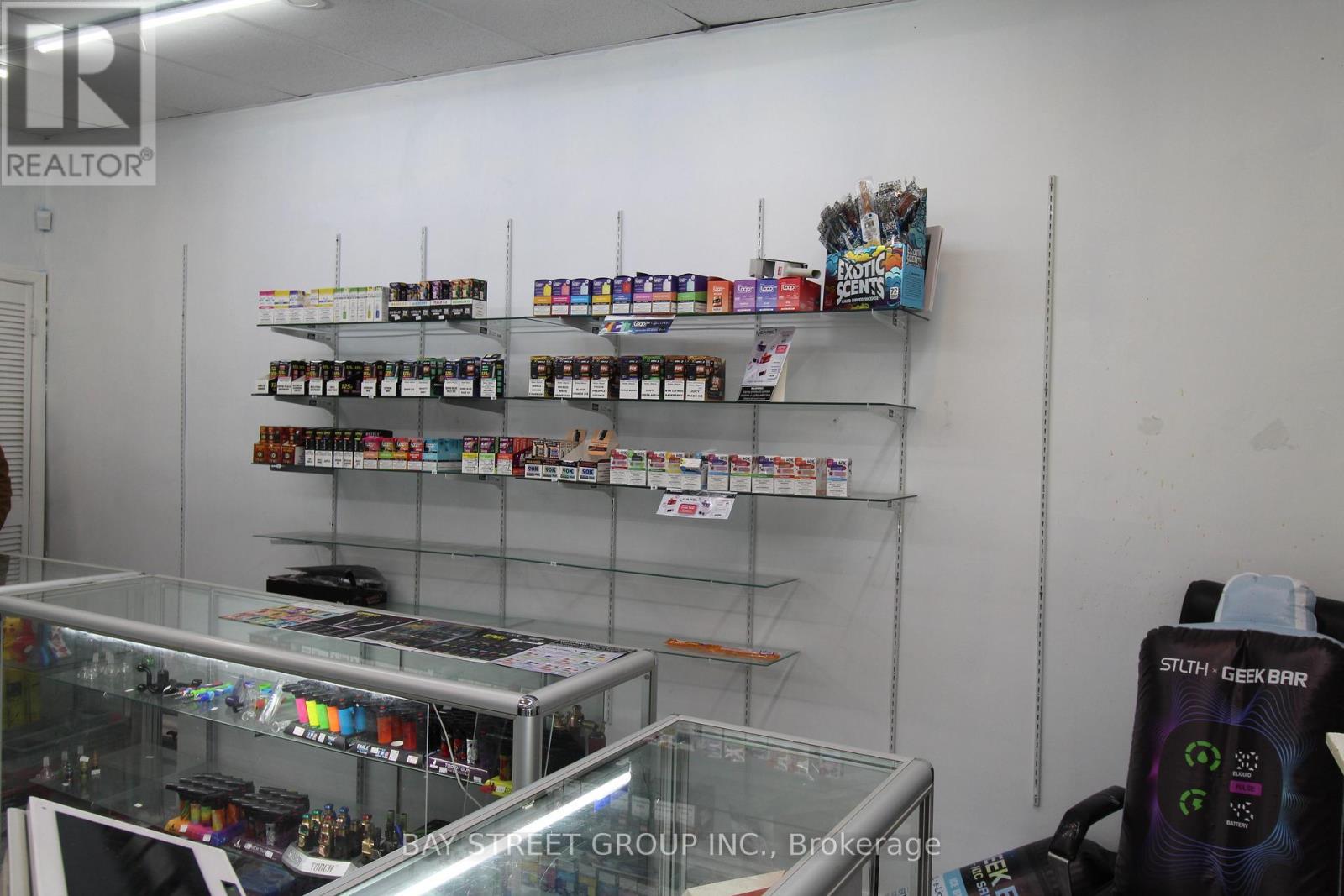 6 James Street N, Hamilton, ON