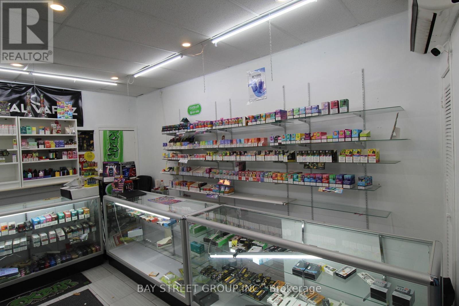 6 James Street N, Hamilton, ON