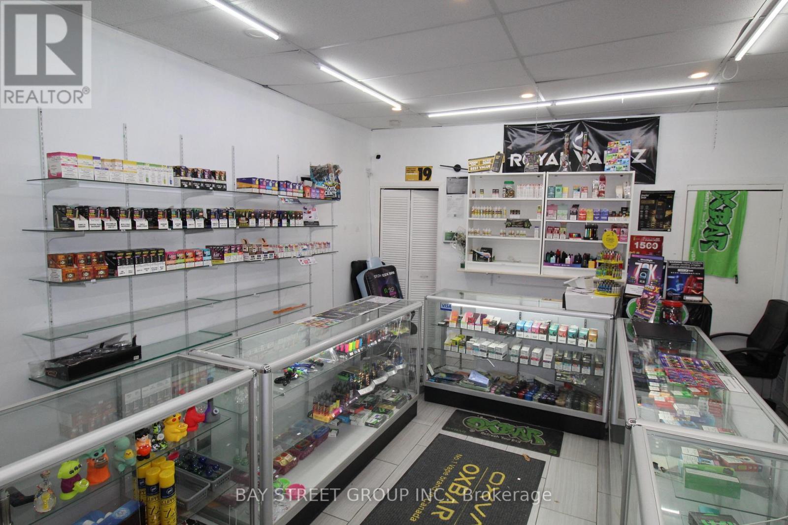 6 James Street N, Hamilton, ON