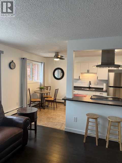 202, 11114 Hoppe, Grande Cache, AB - Indoor Photo Showing Kitchen