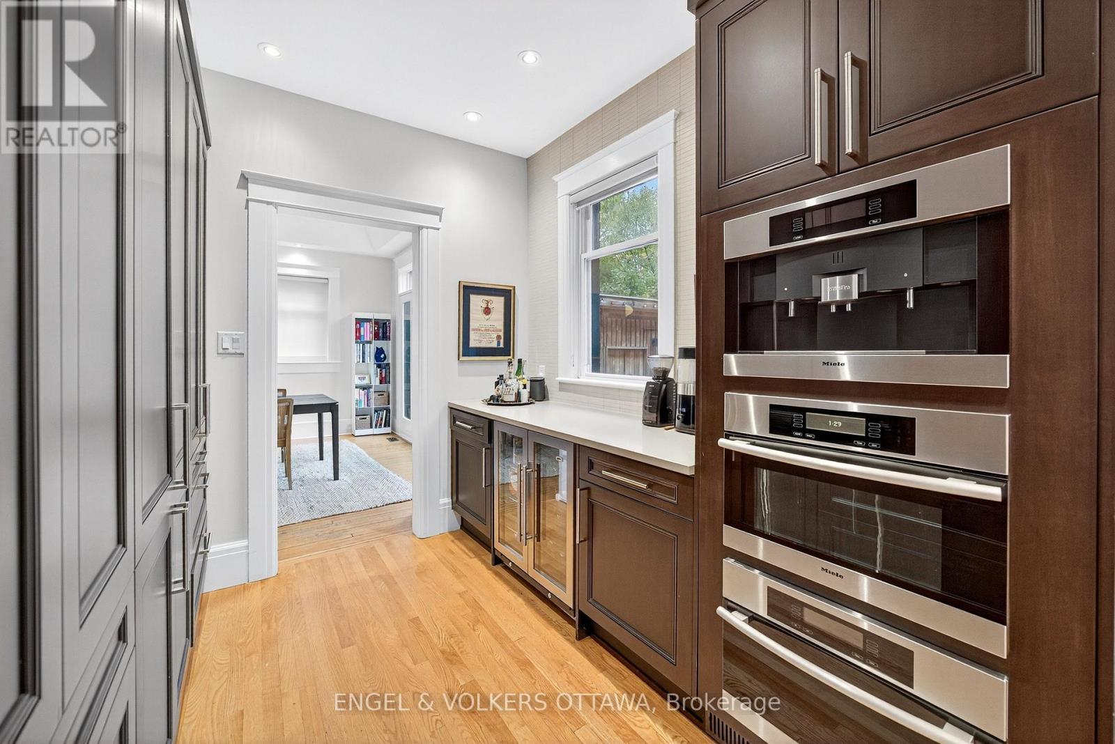 297 Clemow Avenue, Ottawa, ON - Indoor Photo Showing Kitchen
