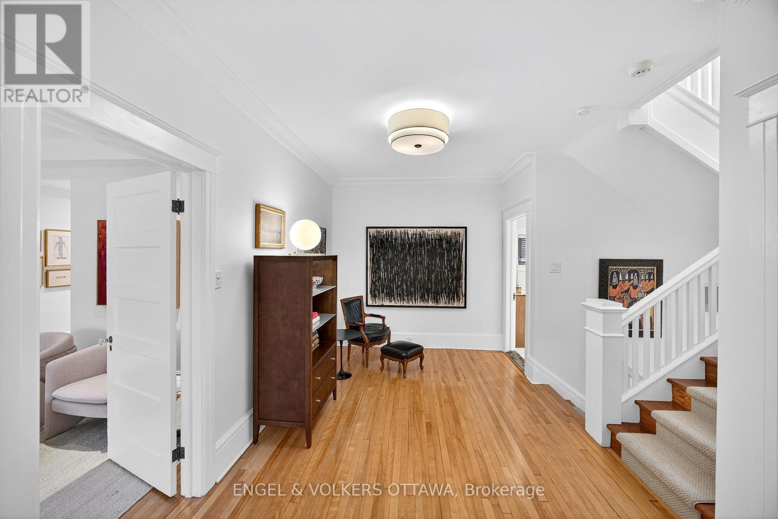 297 Clemow Avenue, Ottawa, ON - Indoor Photo Showing Other Room