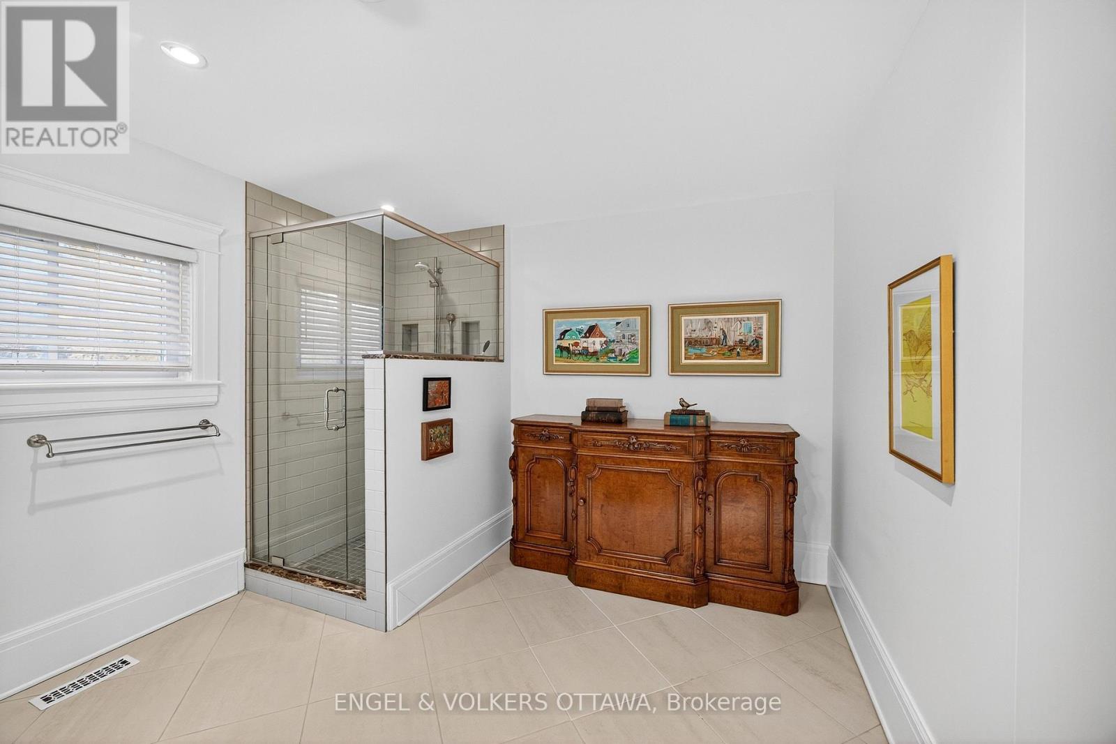 297 Clemow Avenue, Ottawa, ON - Photo Showing Other Room