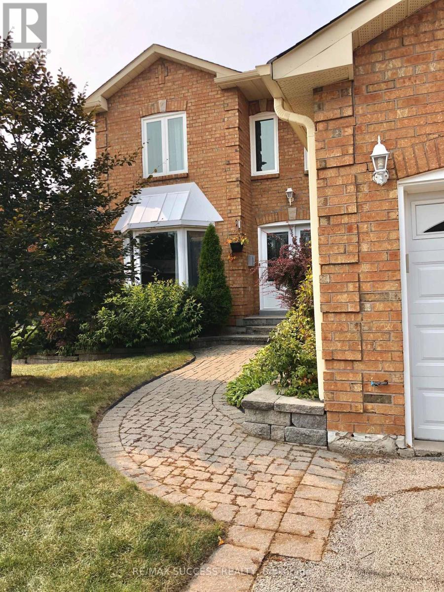 6643 Mockingbird Lane, Mississauga, ON - Outdoor