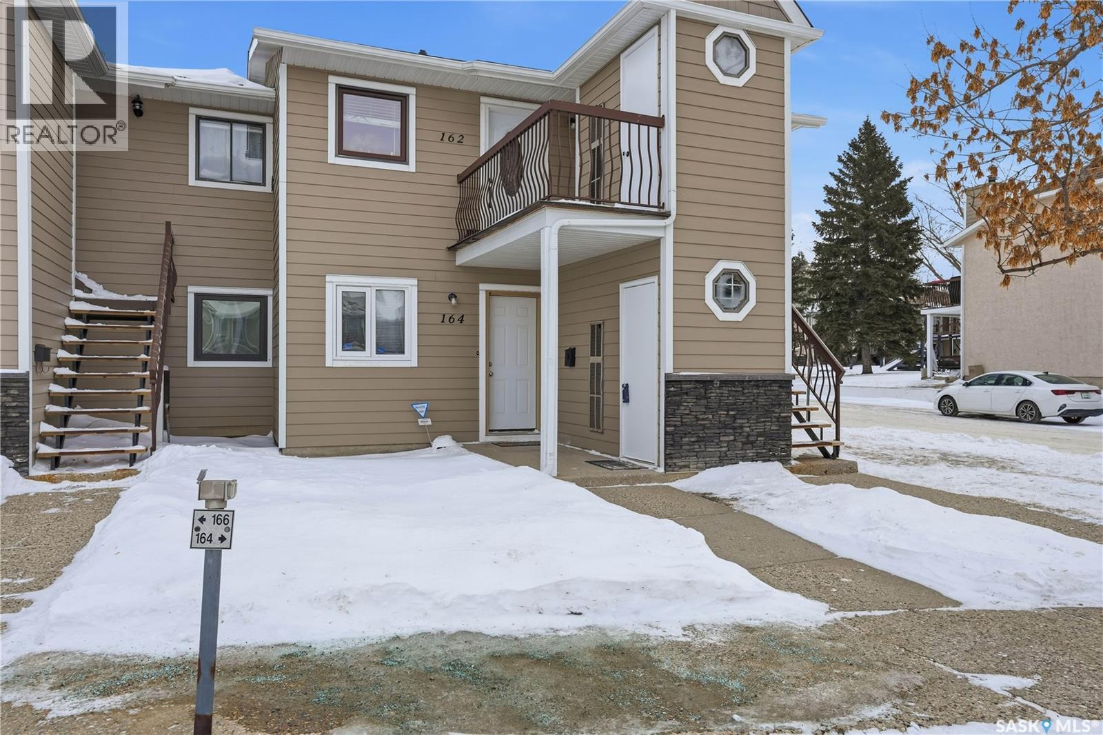 164 Cedar Meadow Drive, Regina, SK - Outdoor