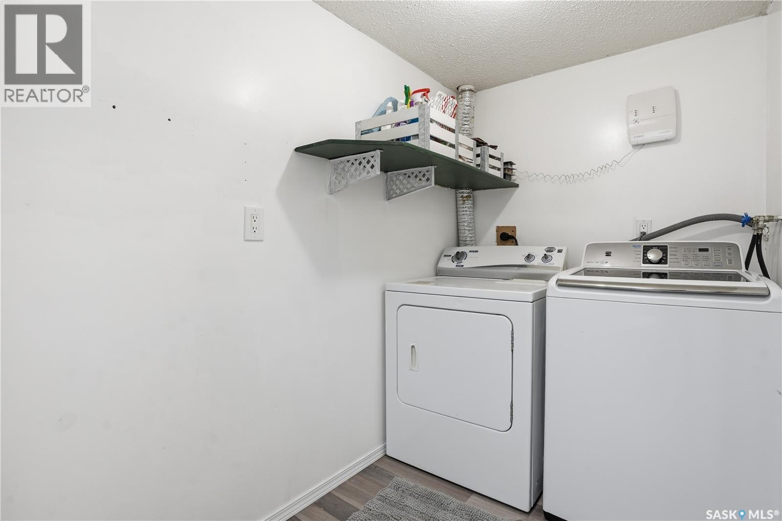 164 Cedar Meadow Drive, Regina, SK - Indoor Photo Showing Laundry Room