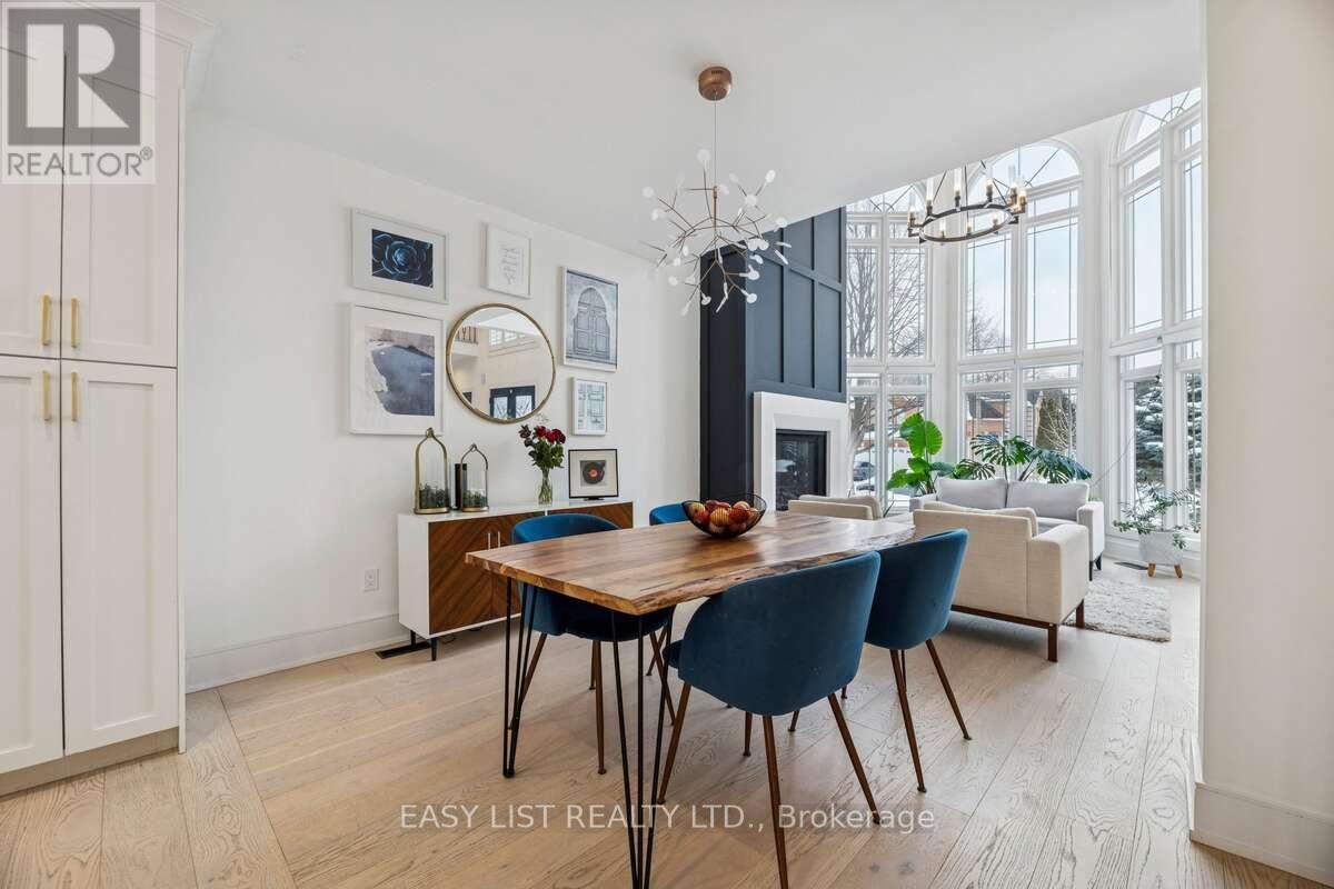 6 Devonridge Crescent, Toronto, ON - Indoor Photo Showing Dining Room
