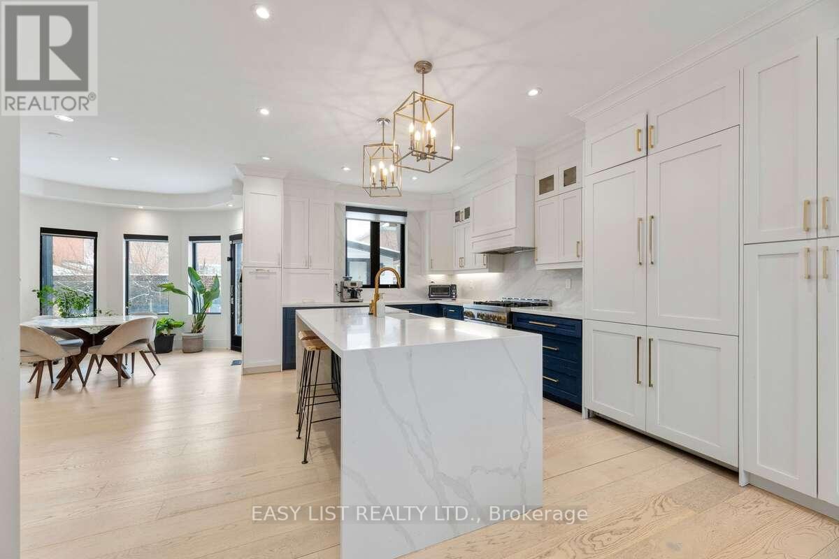 6 Devonridge Crescent, Toronto, ON - Indoor Photo Showing Kitchen With Upgraded Kitchen