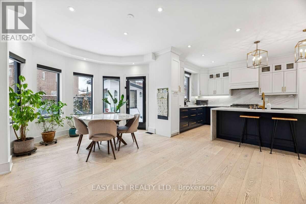 6 Devonridge Crescent, Toronto, ON - Indoor