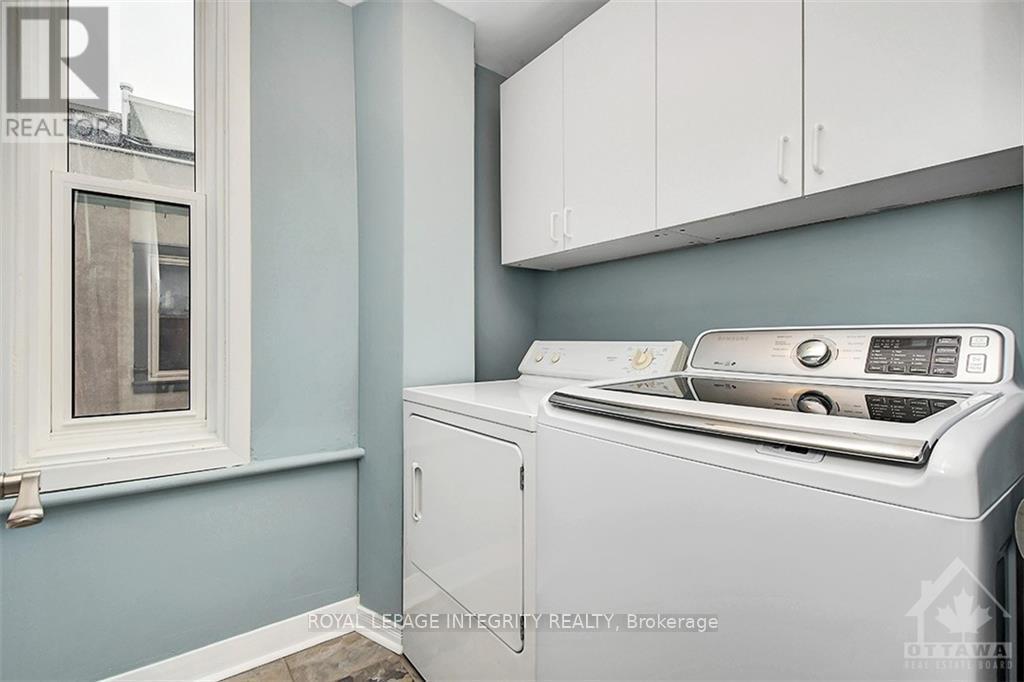 94 St Andrew Street, Ottawa, ON