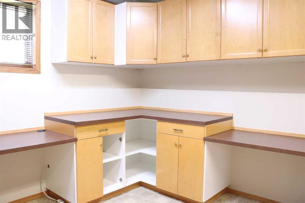 164 Mt Crandell Crescent W, Lethbridge, AB - Indoor Photo Showing Other Room