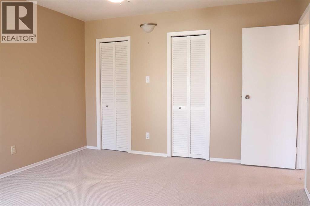 164 Mt Crandell Crescent W, Lethbridge, AB - Indoor Photo Showing Other Room