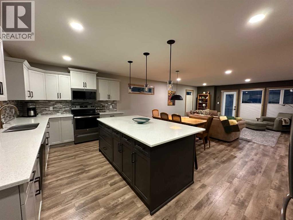 67 Ironstone Drive, Coleman, AB - Indoor Photo Showing Kitchen