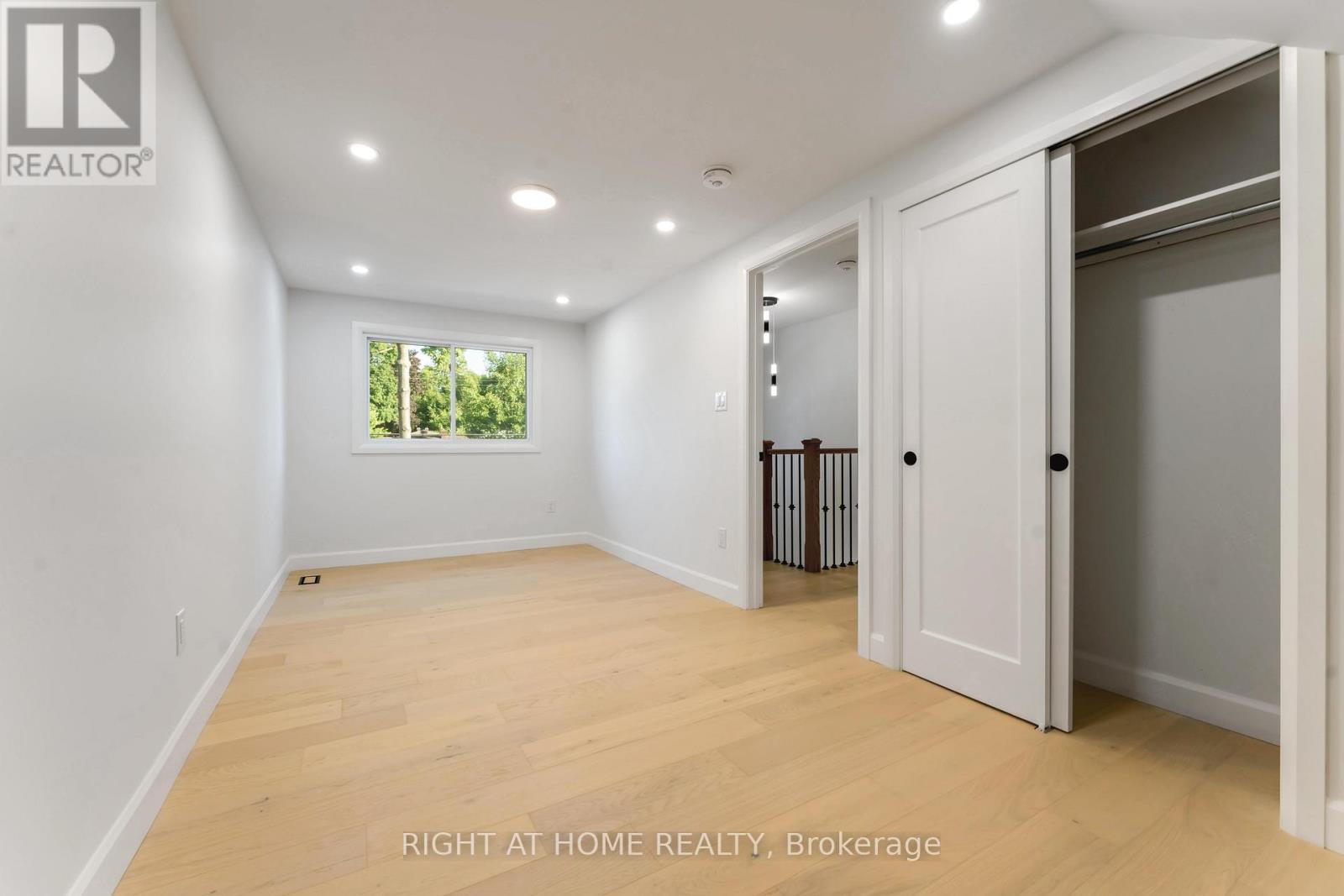 2700 Priscilla Street, Ottawa, ON - Indoor Photo Showing Other Room