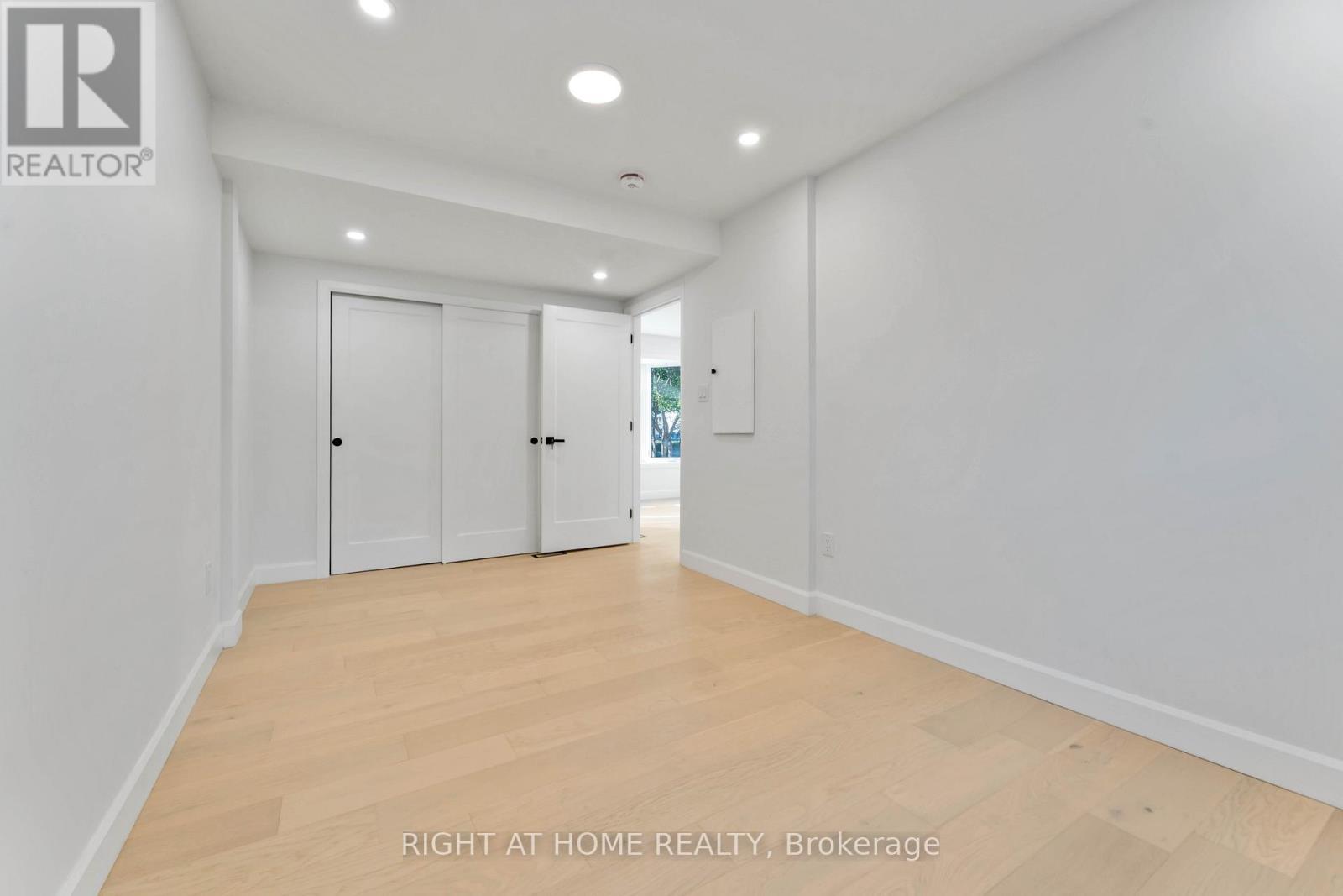 2700 Priscilla Street, Ottawa, ON - Indoor Photo Showing Other Room