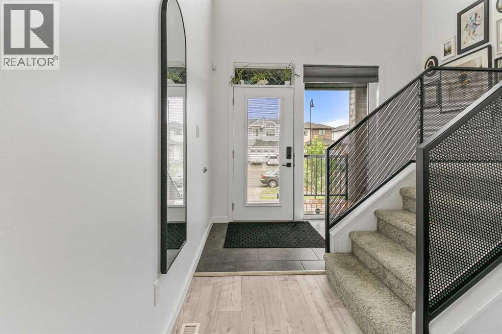 668 Aquitania Boulevard W, Lethbridge, AB - Indoor Photo Showing Other Room