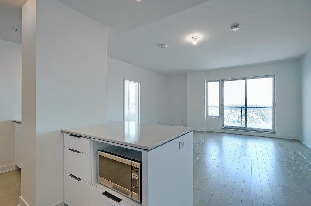 Overall view - 1908-60 Rue De L'Éclipse, Brossard, QC - Indoor Photo Showing Other Room