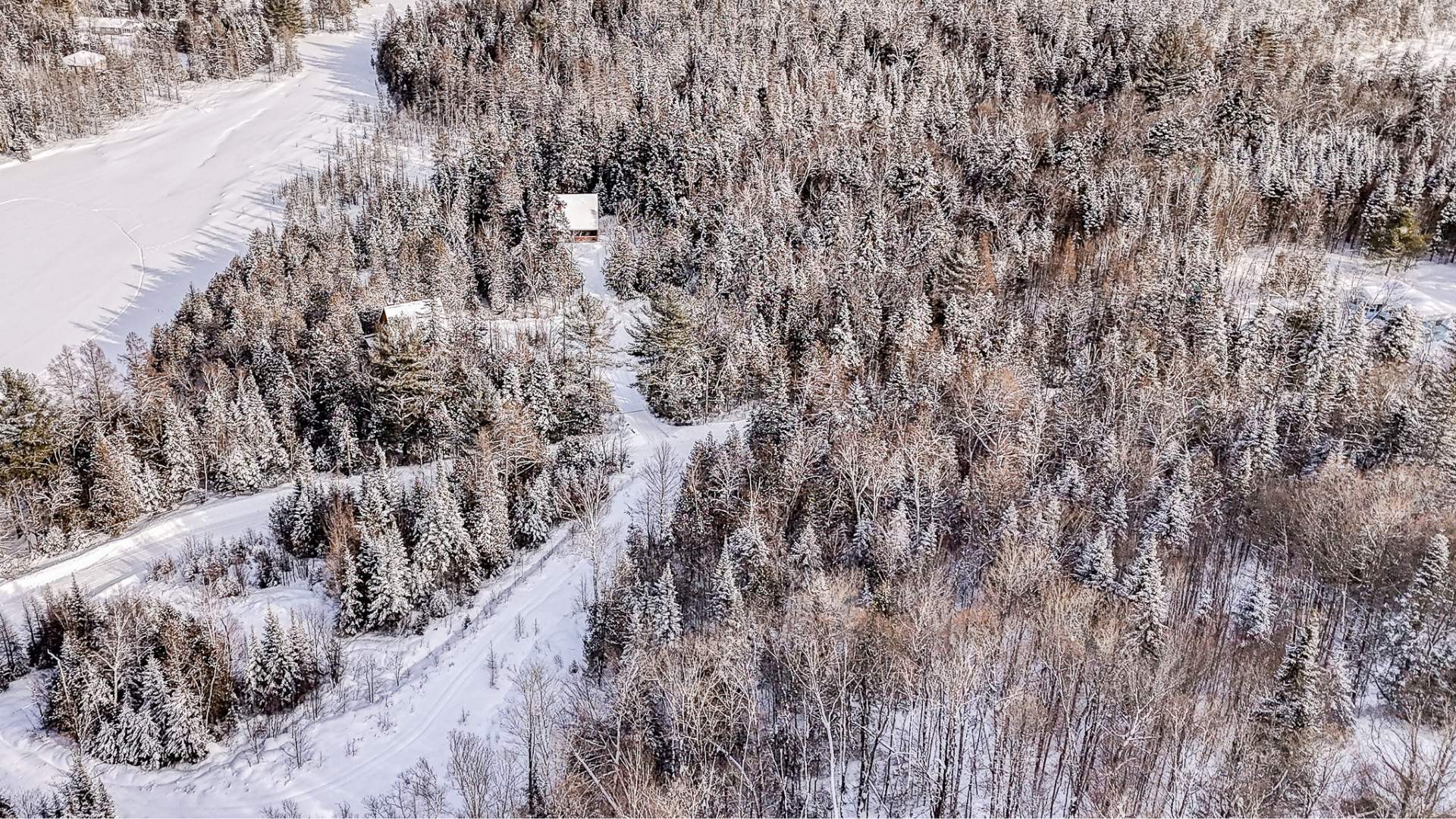 Photo aérienne - Av. Morin, Chertsey, QC
